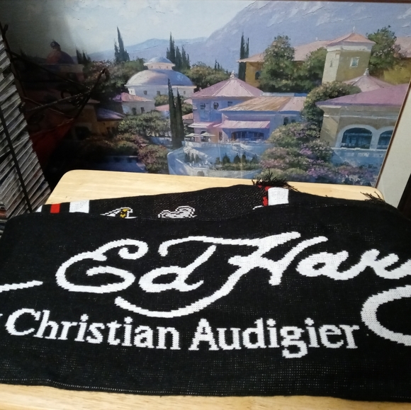 Ed Hardy by Christina Audigier black,Red 🧥🧤NeSkull scarf🌉Unisex,Rn#121256👔🛍 - Picture 4 of 11